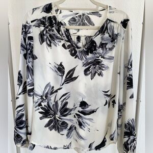 Violet + Claire Women Long Sleeve Blouse Size M